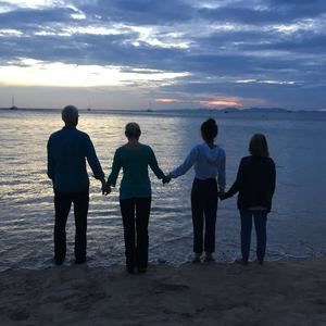 Meet your Posher, Holly